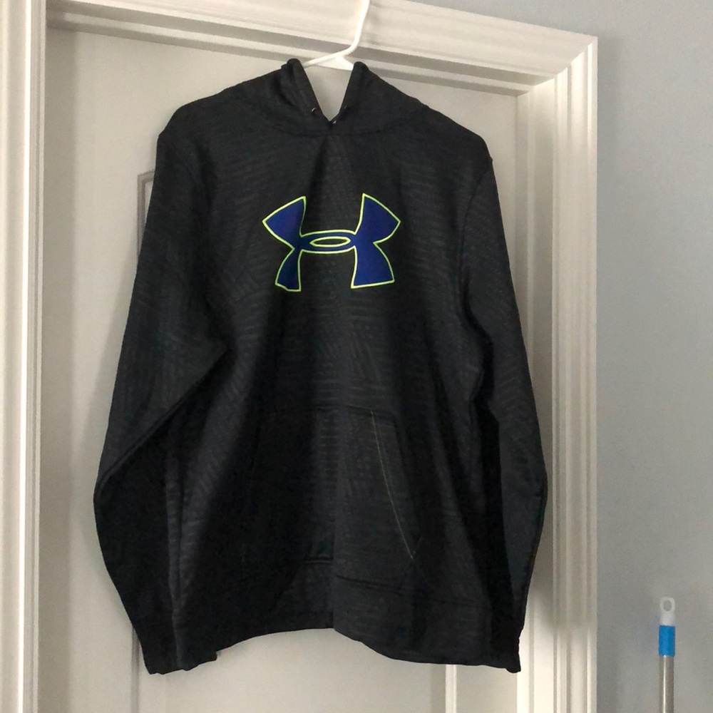 Like new - under armour sweatshirt